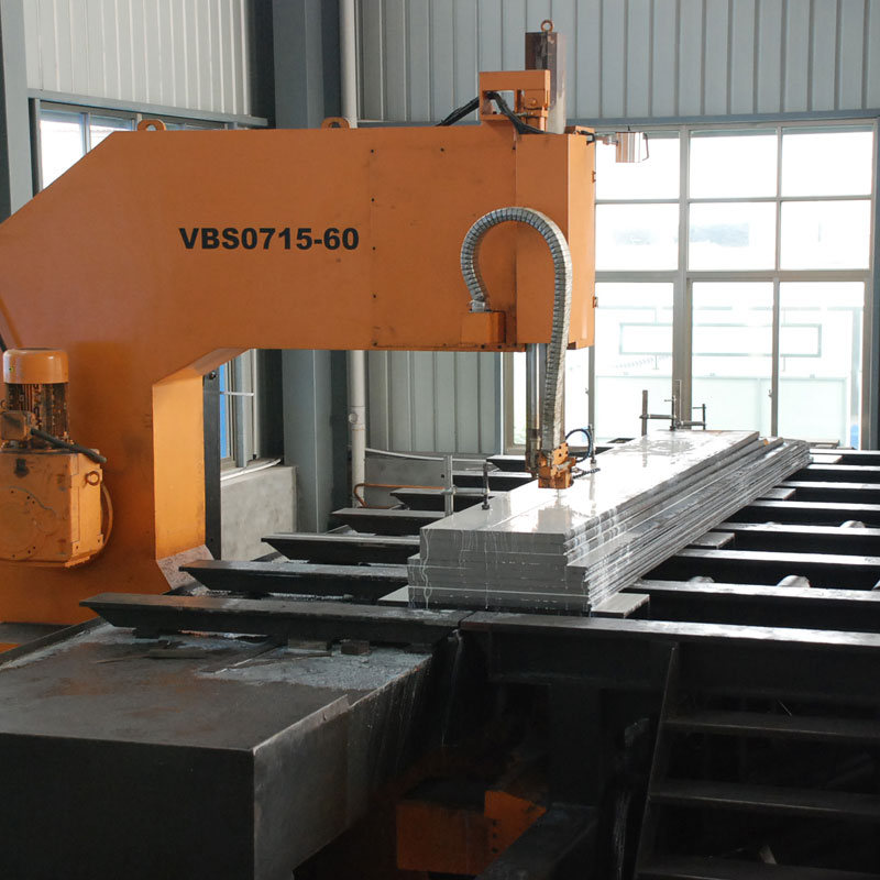 Paano nagbibigay ang apat na pangunahing mga materyales sa amag ng tumpak na mga solusyon para sa iba't ibang mga kondisyon sa pagtatrabaho sa pagmamanupaktura ng amag?